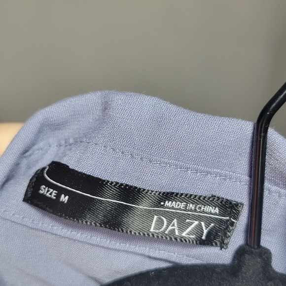 Dazy Button Down Women's Shirt M Blue - Picture 3 of 4